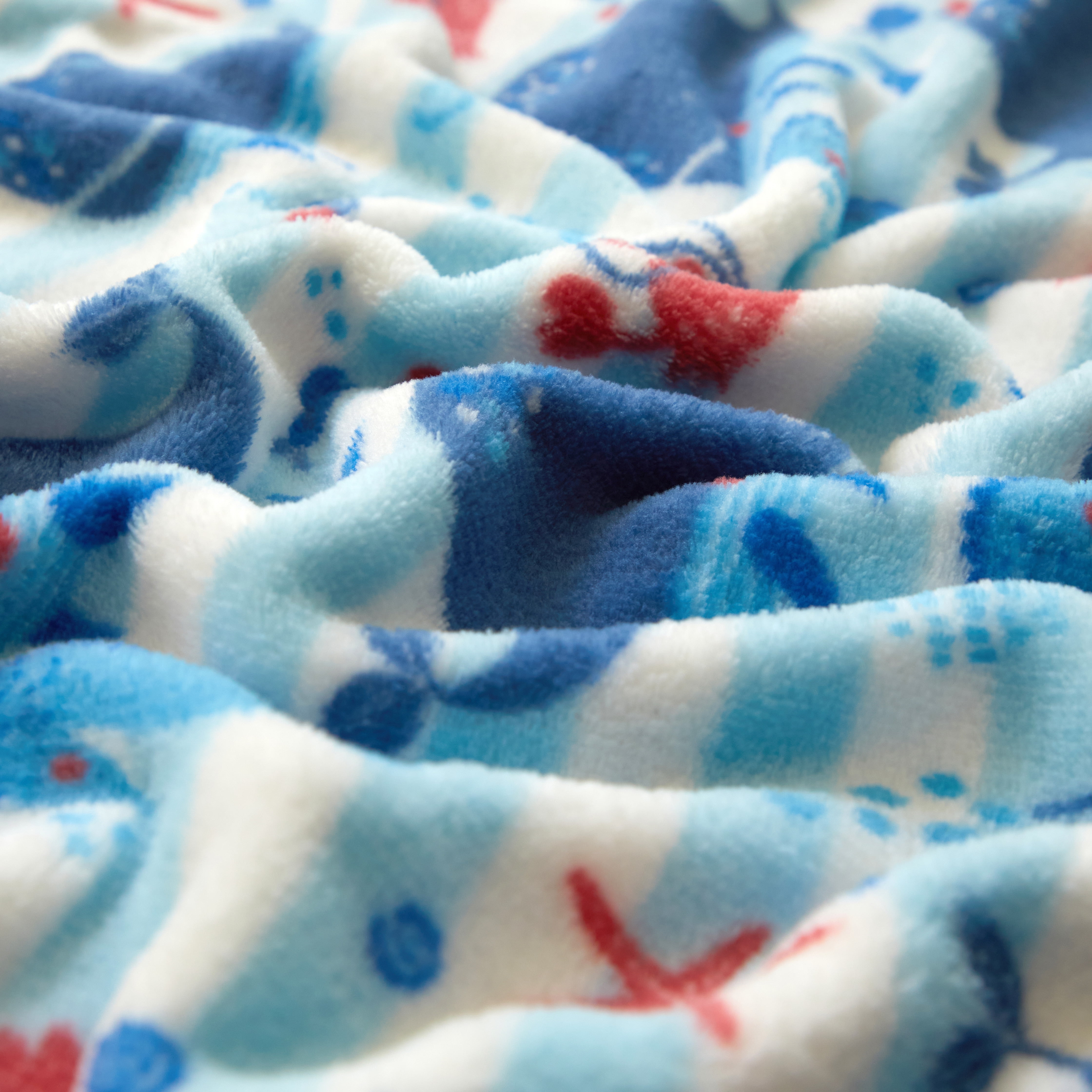 Parent's Choice Royal Baby Plush Whale Printed Blanket, 30" x 40", Polyester, Infant Unisex