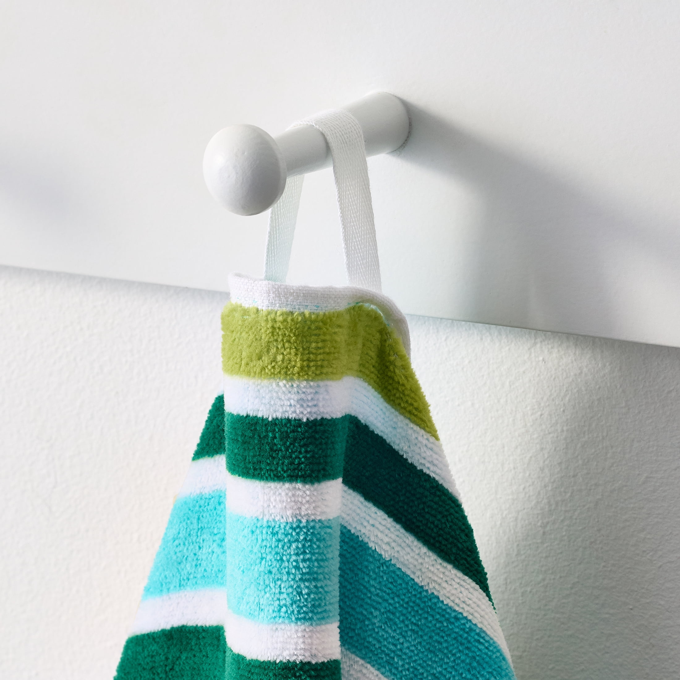 Better Homes & Gardens Oversized Cotton Blend Cabana Beach Towel, 72" x 38", Green