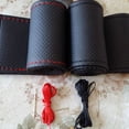 thumbnail image 1 of Funda de volante de cuero de fibra cosida a mano, perforada, transpirable, antideslizante, cosida a mano, productos para automóviles hechos a mano, 1 of 3