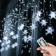 thumbnail image 5 of Luces de Cortina de Copo de Nieve - 96 copos de nieve LED y mini luces, 11,5 pies, 8 modos con mando a distancia, decoración navideña interior/exterior, 5 of 6