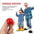 thumbnail image 4 of Nariz de payaso luminosa con luz roja intermitente, ideal para fiestas temáticas de circo. Accesorio divertido para cosplay y disfraces de payaso de Halloween., 4 of 7