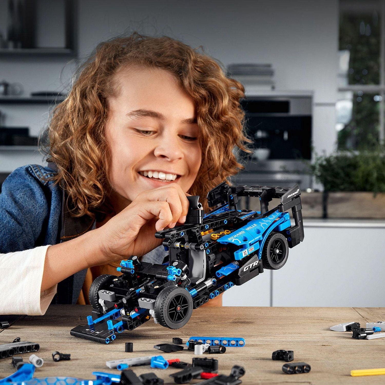 LEGO Technic McLaren Senna GTR 42123 Model Toy Building Kit (830 Pieces)