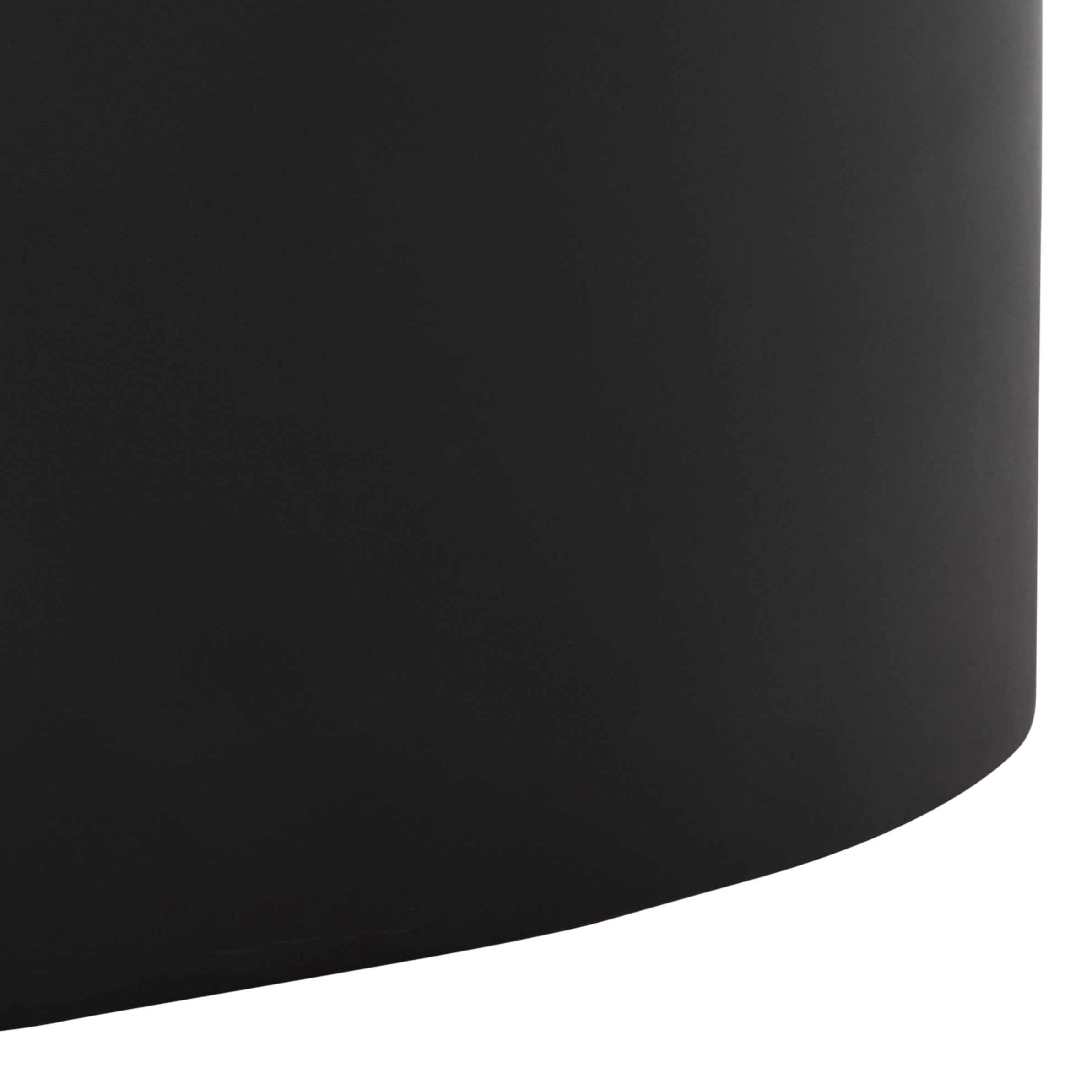 Safavieh Georgia Outdoor Modern Round Polyfiber Coffee Table, Black
