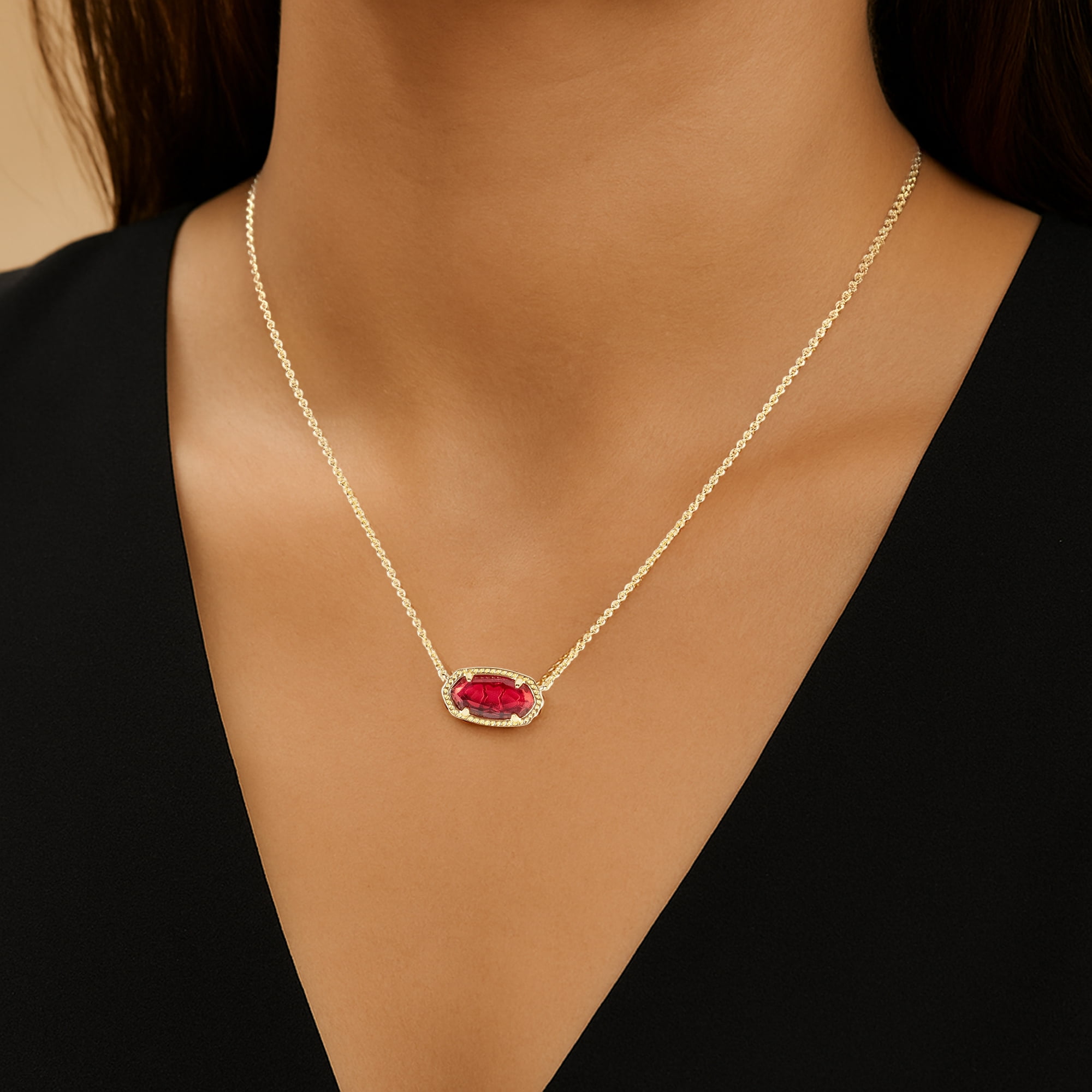 Kendra Scott Elisa Pendant Necklace in Red Berry, 14K Gold-Plated