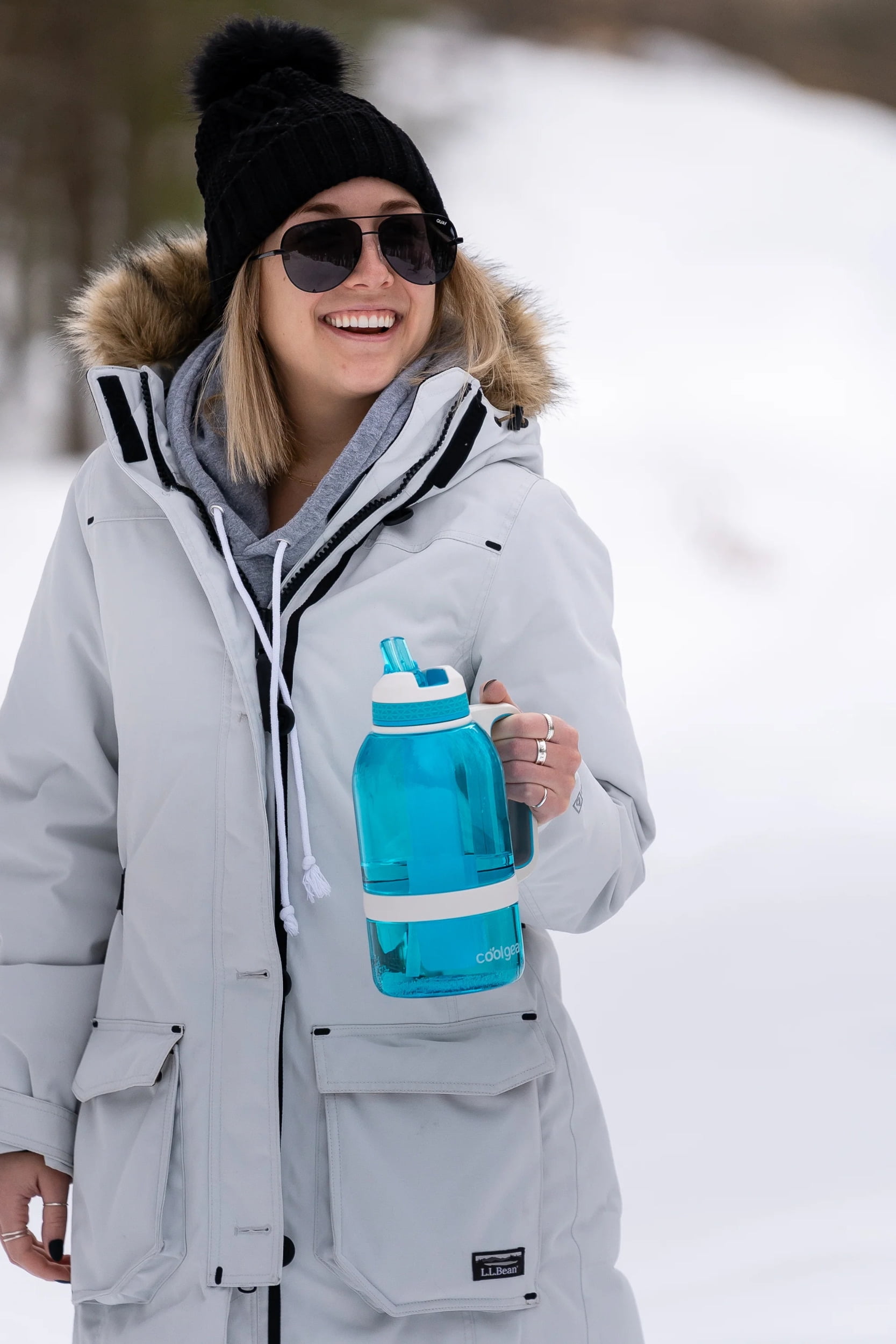 Cool Gear BPA Free 64 oz Smoke System Sports Tritan Water Bottle with Freezer Stick (2 Count)