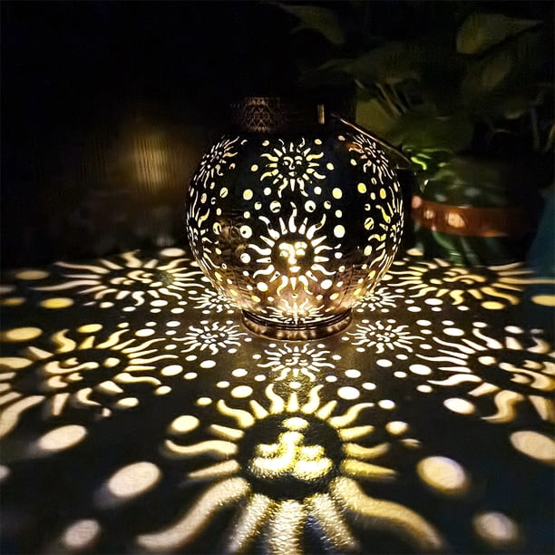 Lámpara Solar Iron Art Solar Garden Light 600mAh Sun Face Moon Star Proyección Solar LED Light Sywqhk Para estrenar