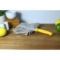 thumbnail image 4 of ZWILLING TWIN Master Santoku de 7 Po, Jaune, 4 of 5