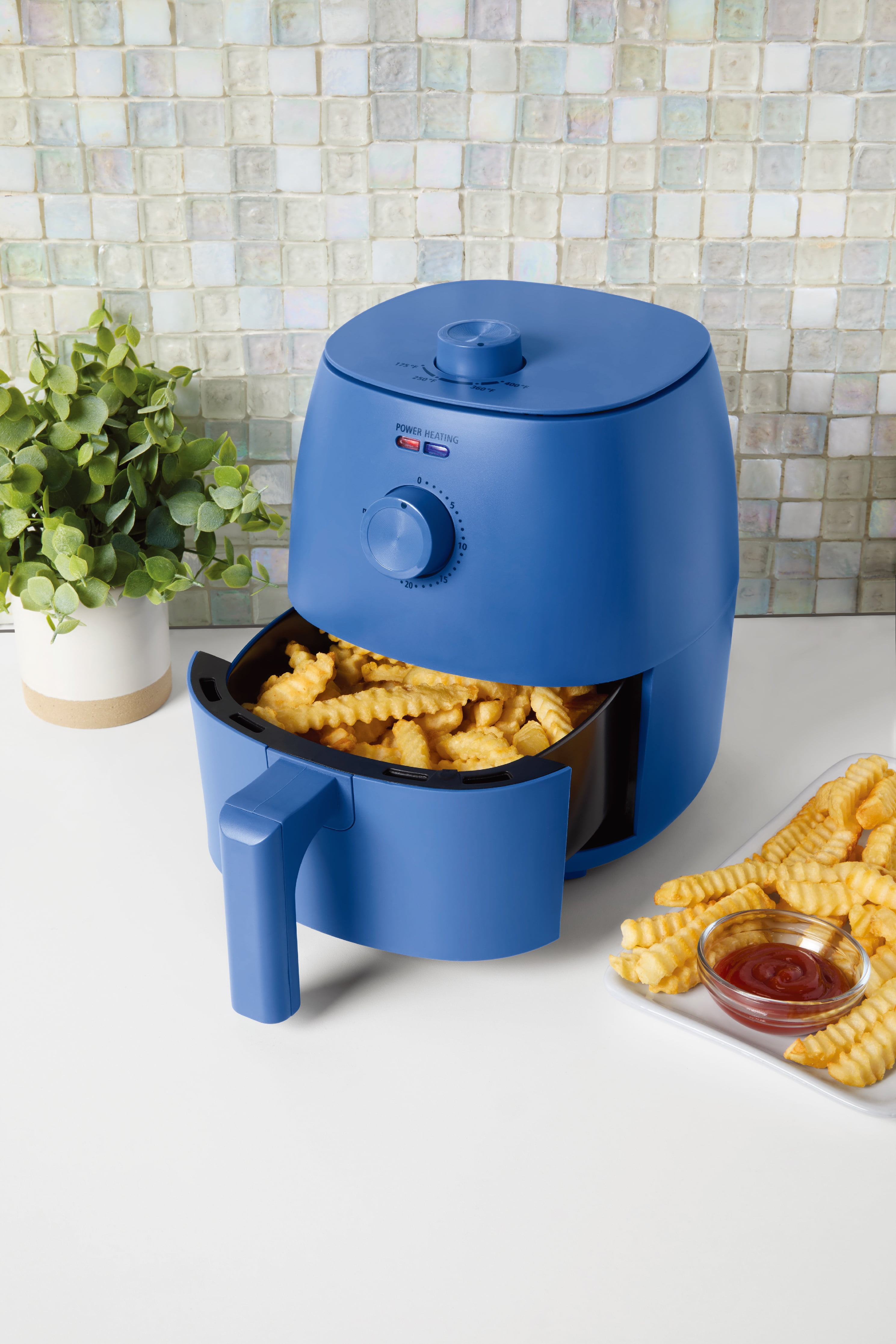 Mainstays 2.2 QT Air Fryer Royal Blue with Automatic Shutoff
