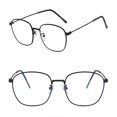 thumbnail image 1 of Las mismas gafas ultraligeras para hombres y mujeres, gafas decorativas con espejo plano ZefeiWu 8390614840157, 1 of 1