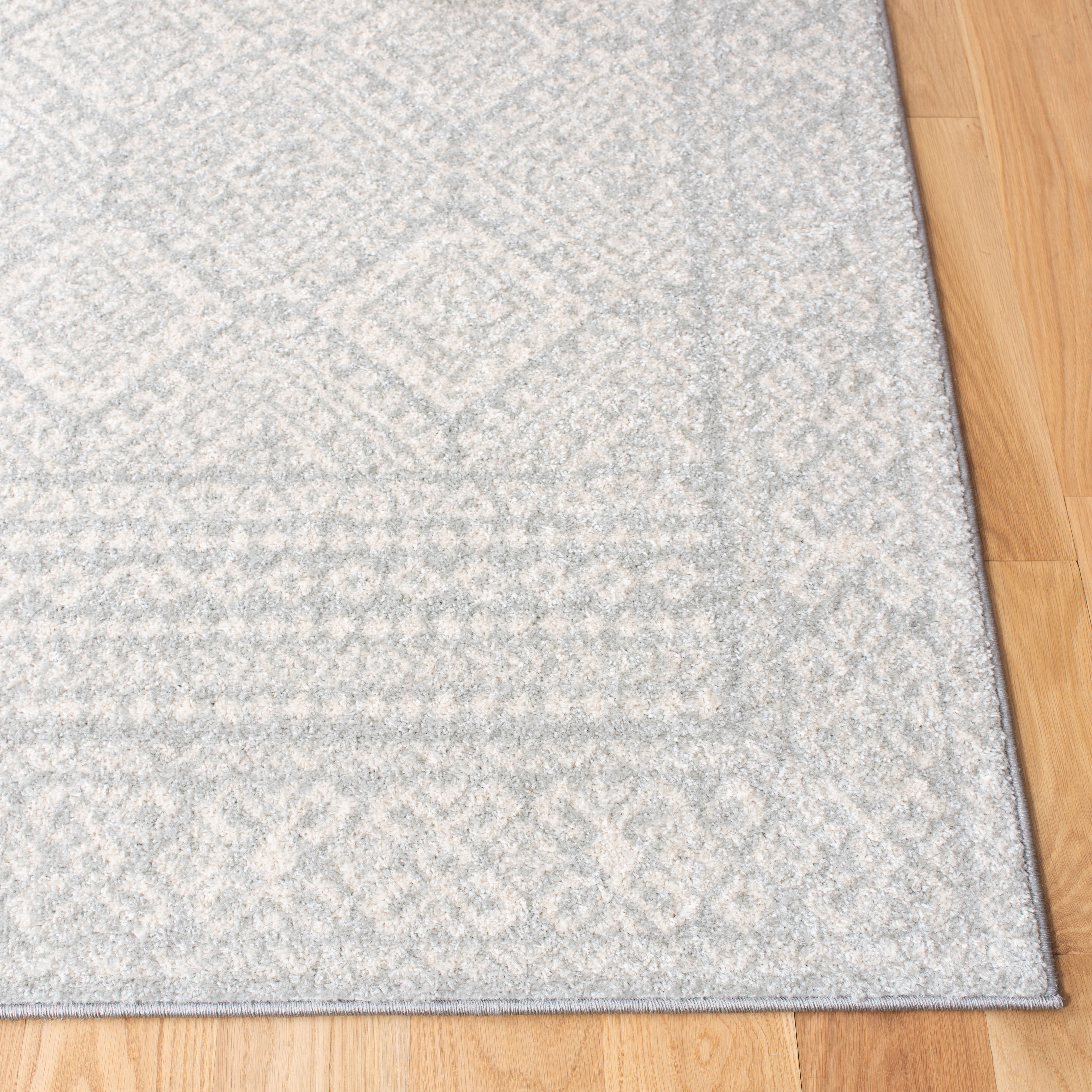 Safavieh Tulum Ophelia Oriental Area Rug, Light Gray/Ivory, 9' x 12'