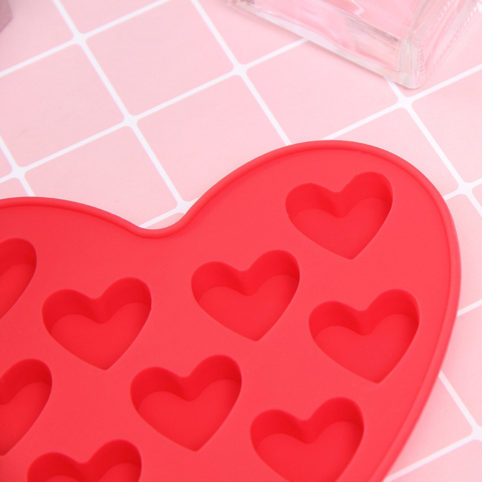 Jungdeepe Heart Shaped Silicone Chocolate Molds Candy DIY Baking Trays ...