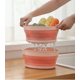 thumbnail image 2 of Juego de coladores de frutas de silicona plegables 2 en 1 para cuencos grandes, verde, 2 of 5