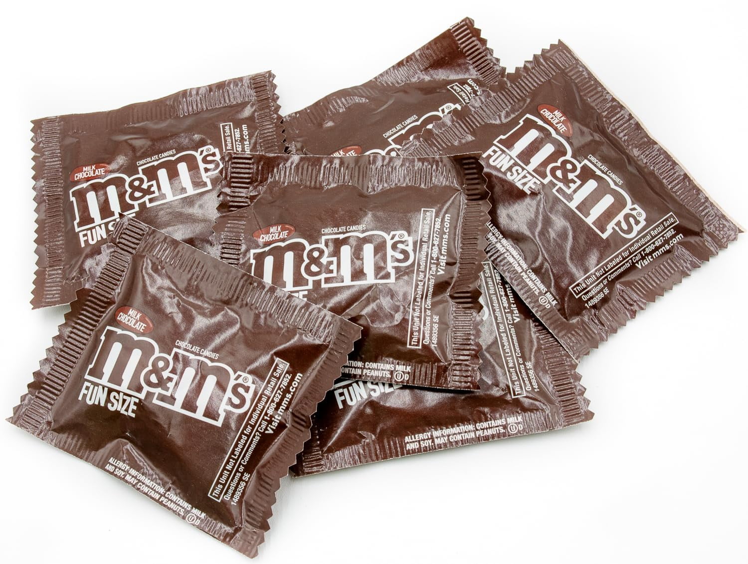 M&M'S Milk Chocolate Bundle 3 lb – Bulk Candy in Resealable Bag, M&Ms Individual Fun Size Packs (72 Pieces)