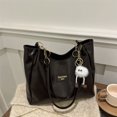 thumbnail image 2 of Bolso de mano retro de gran capacidad, nuevo bolso de hombro de moda para otoño e invierno, bolso de axila versátil para uso diario, bolso de nicho para mujer, 2 of 5