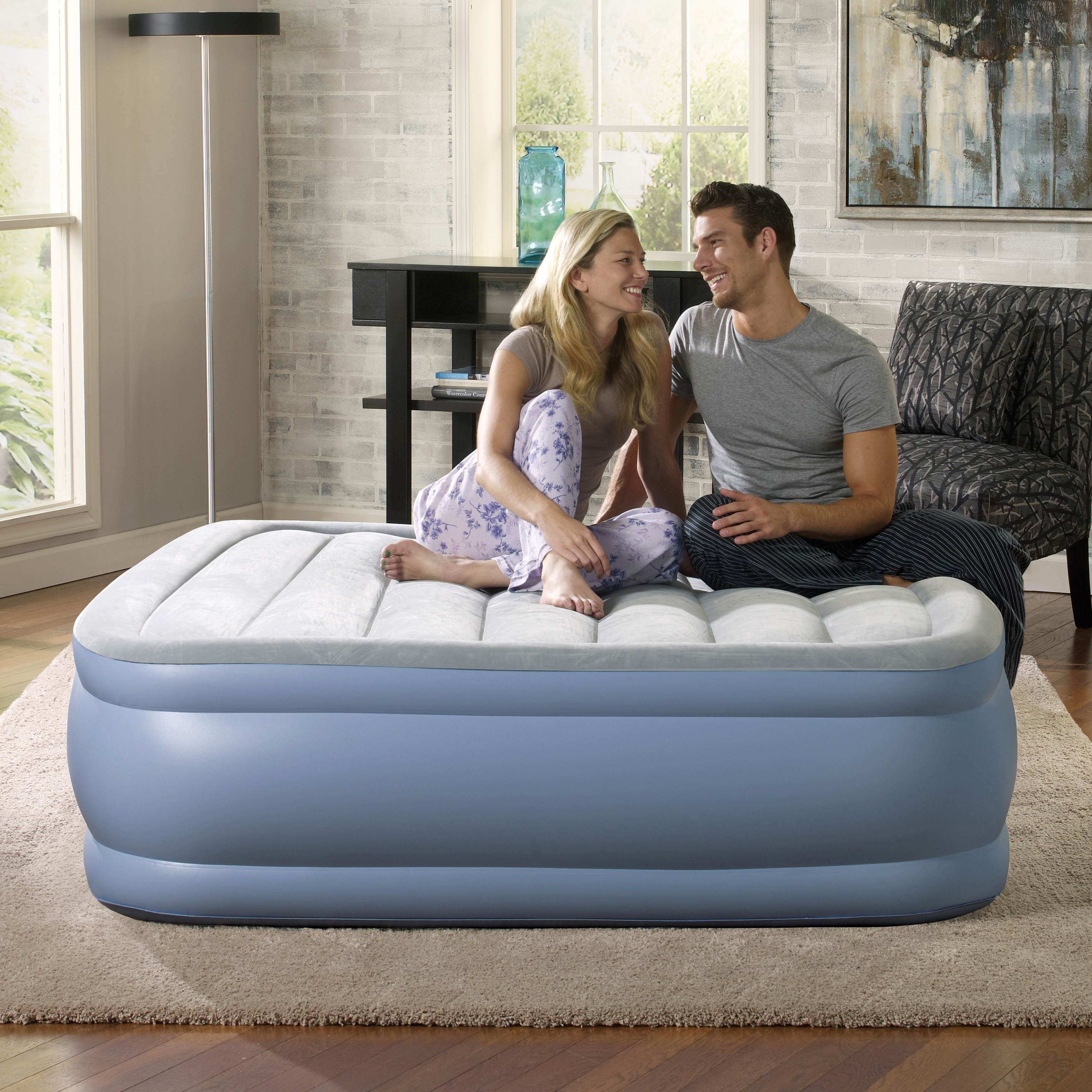 Beautyrest Hi Loft 17" Queen Air Bed Mattress, Raised Inflatable Blow-Up Bed, Powerful Pump, Adjustable Firmness - image 4 of 13
