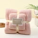 thumbnail image 5 of Toalla portátil para mujer. Juego de toallas de microfibra para baño y rostro. Toalla de viaje de secado rápido, suave, cómoda y delicada con la piel (morado)., 5 of 9