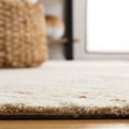 thumbnail image 4 of SAFAVIEH Micro-Loop Beth Distressed Area Rug, Ivory/Red, 8' x 10', 4 of 11