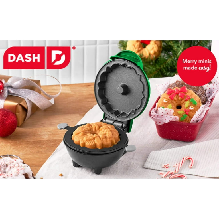 DASH WREATH MINI BUNDT MAKER