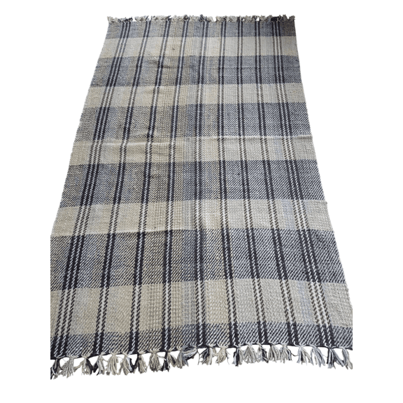 Handmade Wool Plaid Area Rug 4.5x7.5 ft – Black & Beige Checkered Flatweave Carpet