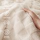 thumbnail image 3 of Manta Bedsure de forro polar beige claro para sofá, 230 x 230 cm, 3 of 6