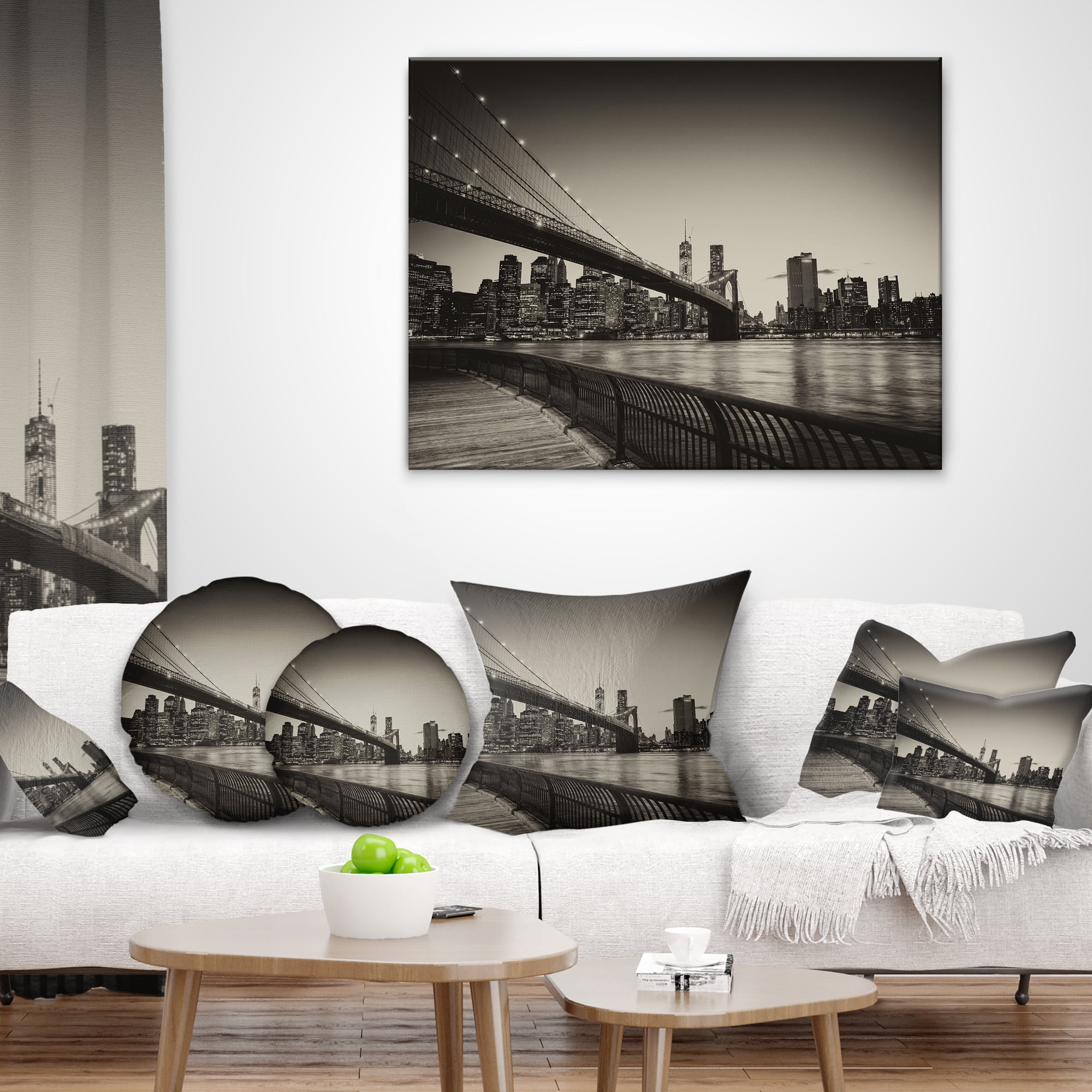 Designart Famous Landmark of Brooklyn Bridge - Cityscape Throw Pillow - 16x16