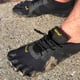 thumbnail image 2 of Zapatilla Trail Vibram FiveFingers V-Alpha para hombre, color negro, 2 of 7
