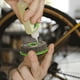 thumbnail image 4 of Xihbxyly Engrasador de Cadena, Mantenimiento Inteligente de La Lubricación, Diseño Recargable a Prueba de Fugas, Fácil de Usar, Apto para Aceites de Viscosidad Media y Baja, Sin Ensuciarse Las Manos,, 4 of 6