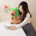 thumbnail image 3 of Cojín de felpa Capybara Ditucu lindo con sombrero de rana para niños de 35 cm, 3 of 7