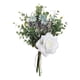 thumbnail image 3 of Ramo de flores artificiales para dama de honor sosteniendo un ramo de flores de seda hecho a mano. Estilo C, 3 of 9