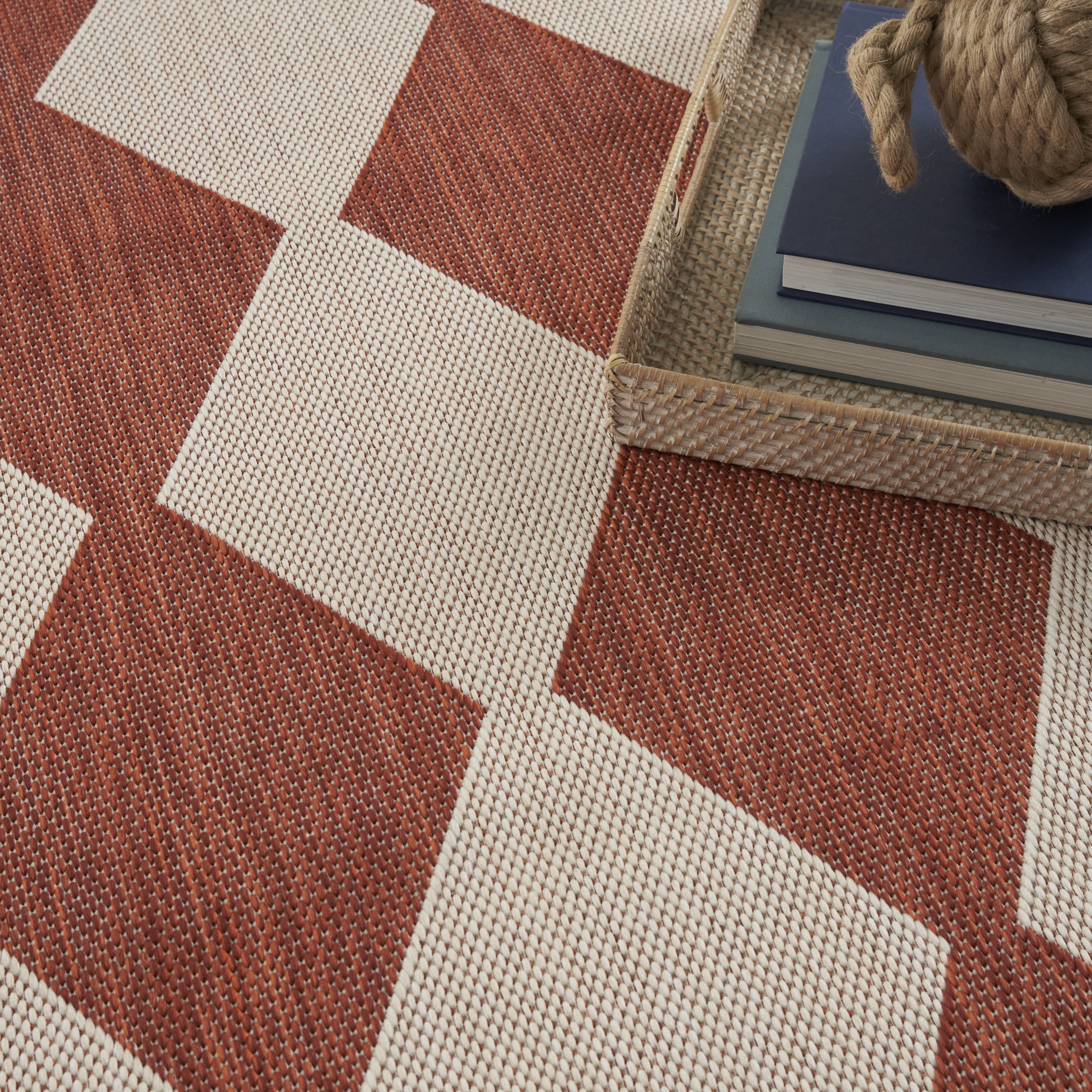 Nourison Positano Indoor/Outdoor Terracotta 5' x 7' Area Rug (5x7)