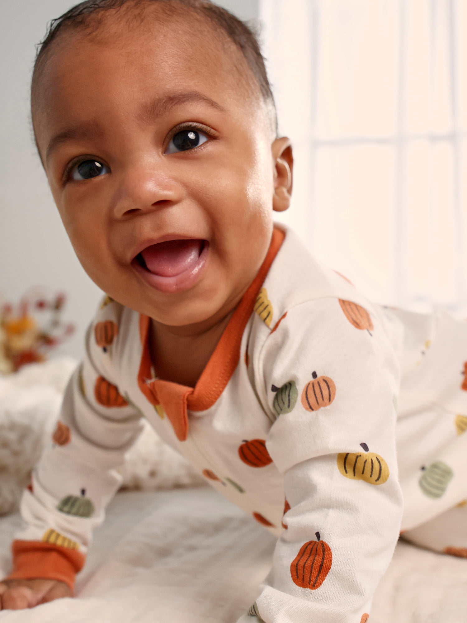 Gerber Gender Neutral 4-Piece Gift Set, Sizes Newborn - 6/9 Months