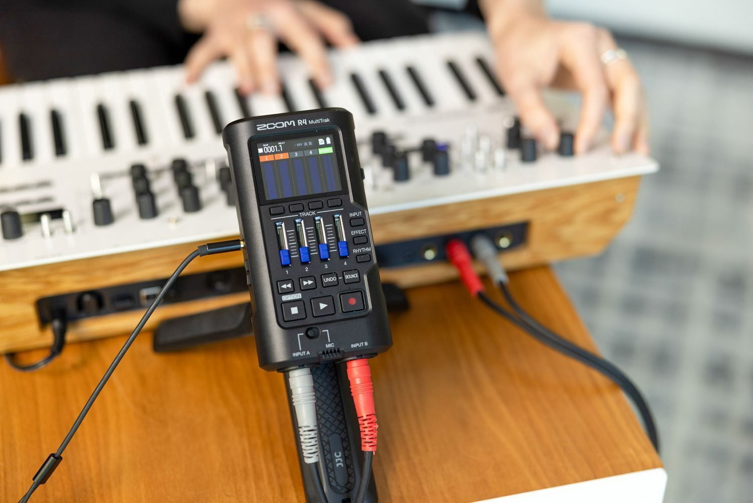 Zoom R4 MultiTrak Recorder - Walmart Business Supplies