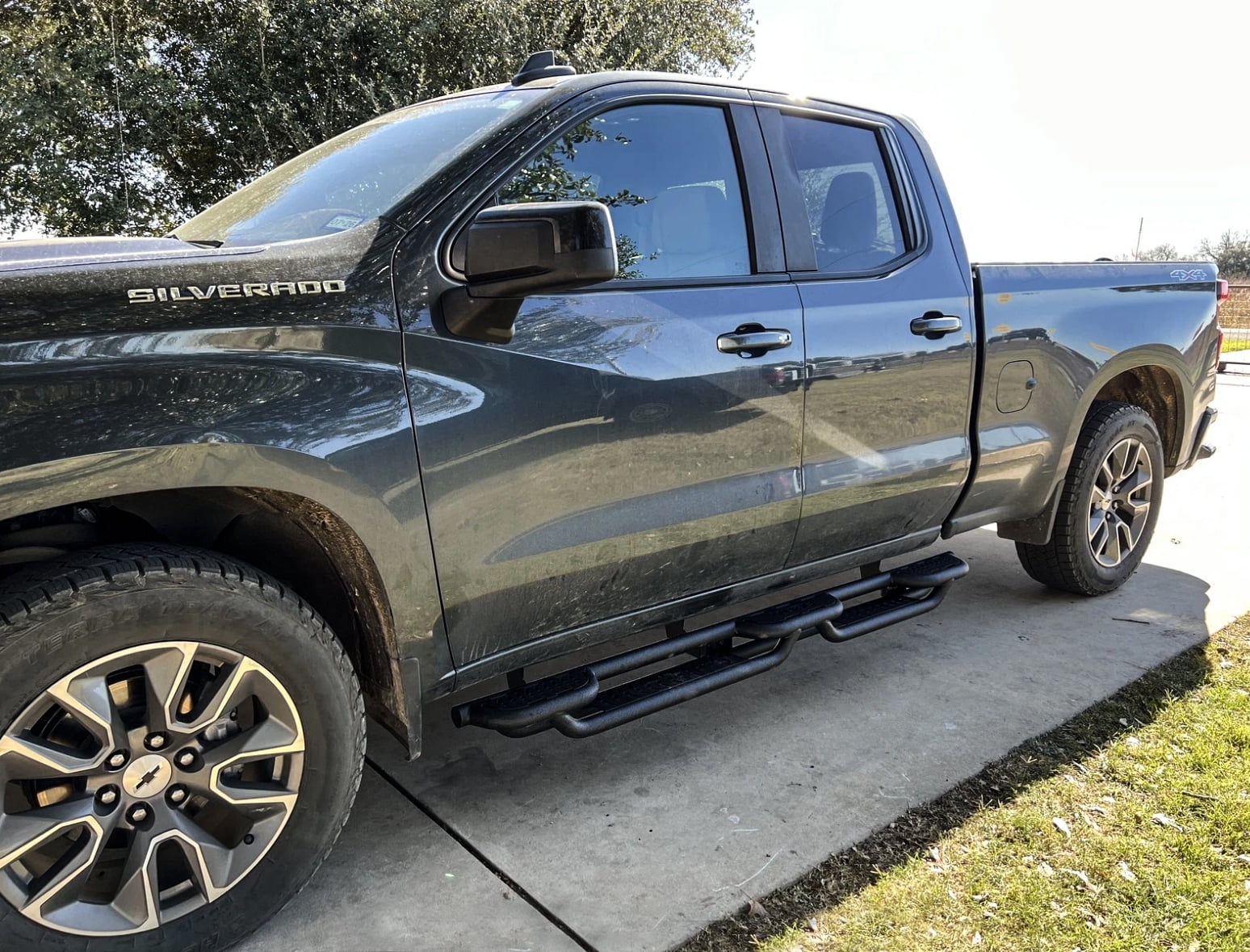Vijay Running Boards Compatible with 2019-2020-2021-2022-2023-2024-2025-2026 Chevrolet Silverado 2500HD/3500HD Extended Cab A Pair Bolt-on Side Steps Rails Steel Nerf Bars