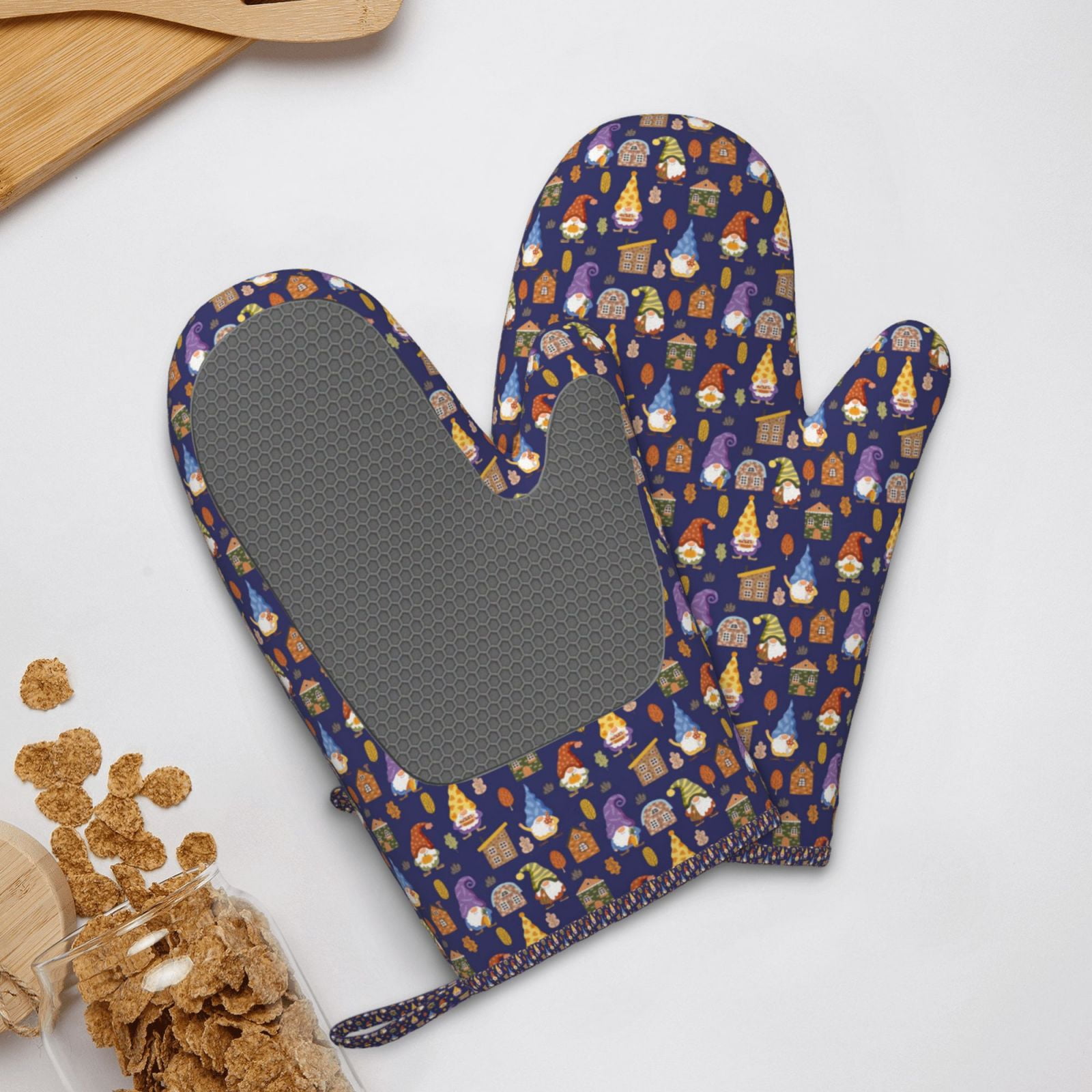 Hirioo Gnomes And Houses for Silicone Oven Mitts for BBQ, Baking, Cooking, Set of 2, Heat Resistant 260℃, Non-Slip Kitchen Essentials