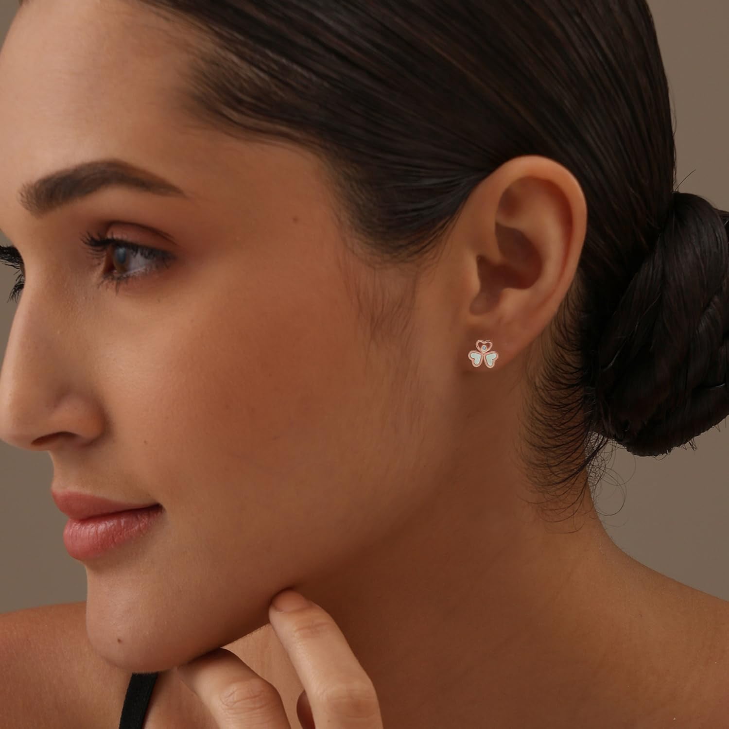 LeCalla 925 Sterling Silver Rose Gold-Plated Mother of Pearl Happy Hearts Wings Stud Earrings for Women and Teen 10MM