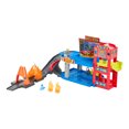 thumbnail image 3 of Pista de Juguete Mattel Cars de Disney y Pixar Centro de Comando y Rescate, 3 of 8