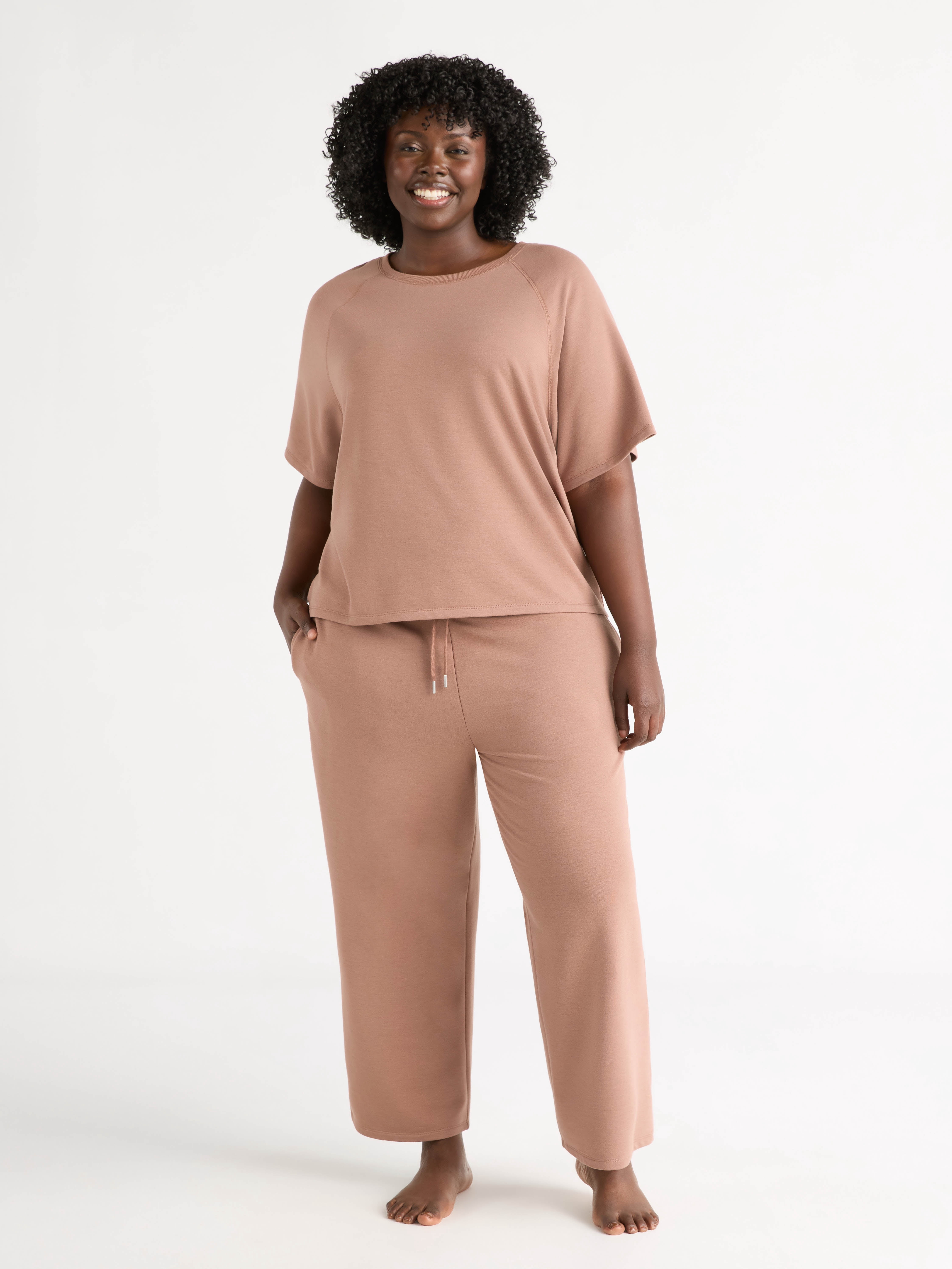 Joyspun Women's French Terry Short Sleeve Top and Capri Pants Pajama Set, 2-Piece, Sizes XS-3X