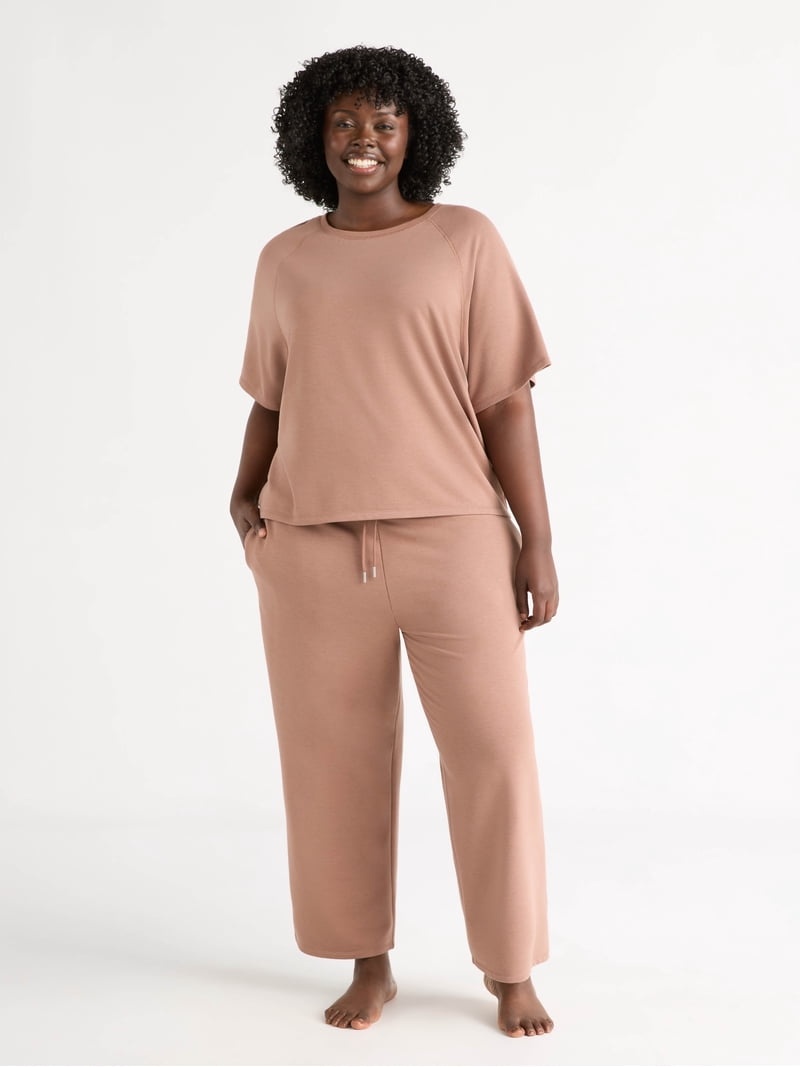 Joyspun Women's French Terry Short Sleeve Top and Capri Pants