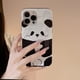 thumbnail image 2 of Funda para iPhone 15 Pro Max con un simpático dibujo animado de un panda, 2 of 8
