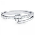 thumbnail image 2 of Argent avec Pierres Centrales en Zircone Cubique et Anneau, 2 of 3
