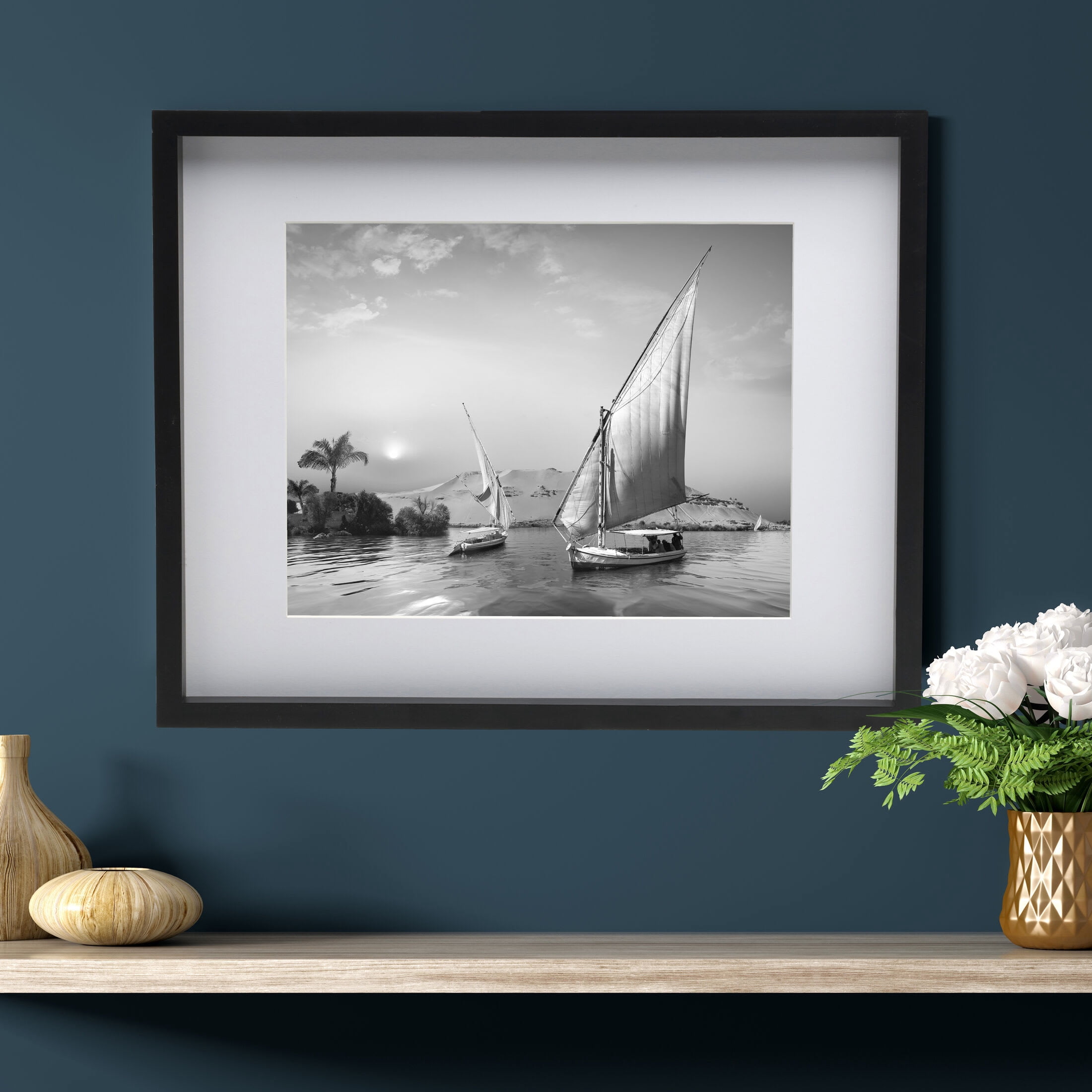 Home Accents Gallery Photo Frame, Displays 16X20 Photo without Mat and 11X14 Photo with Mat, Black