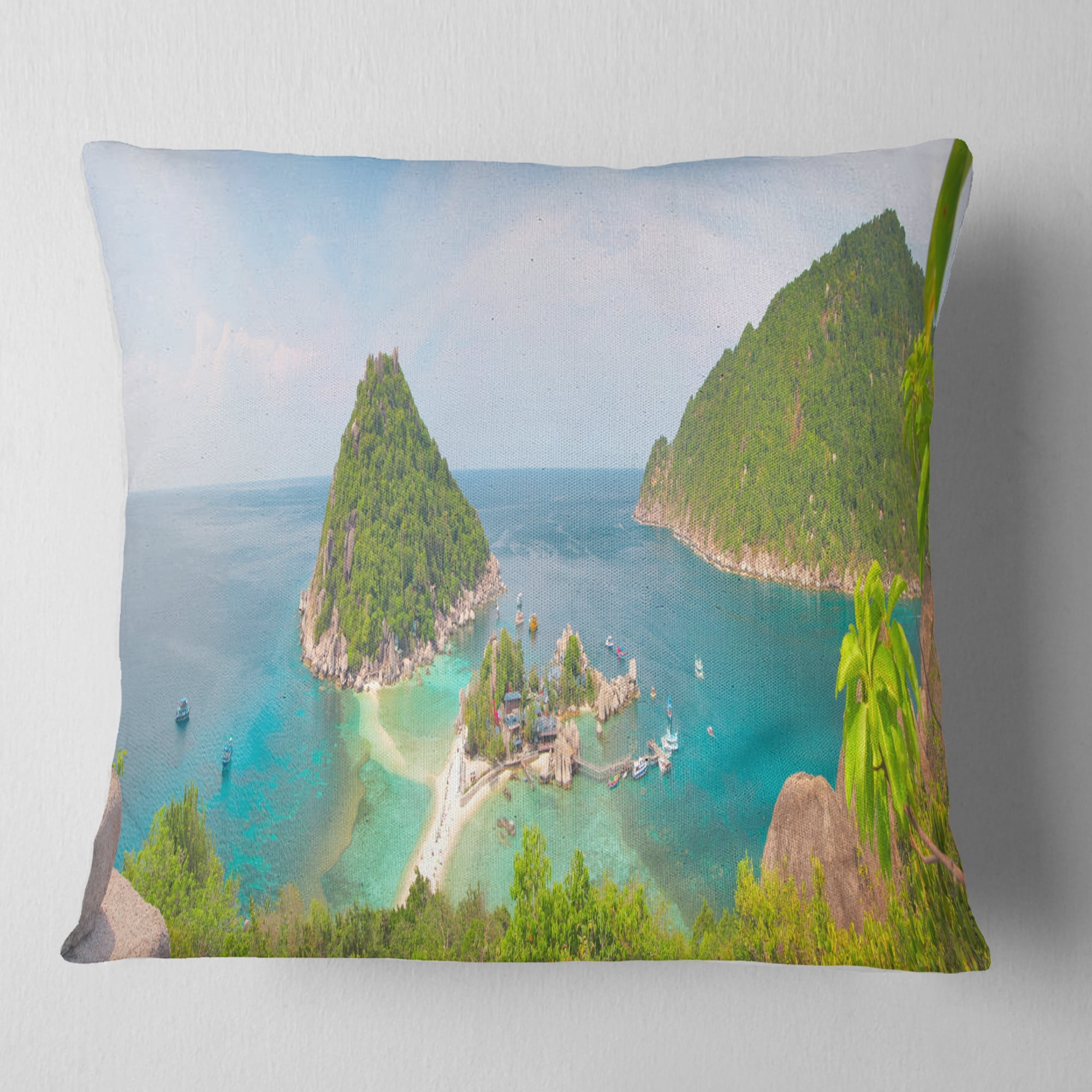 Designart Tropical Island Panorama - Landscape Photography Throw Pillow - 16x16