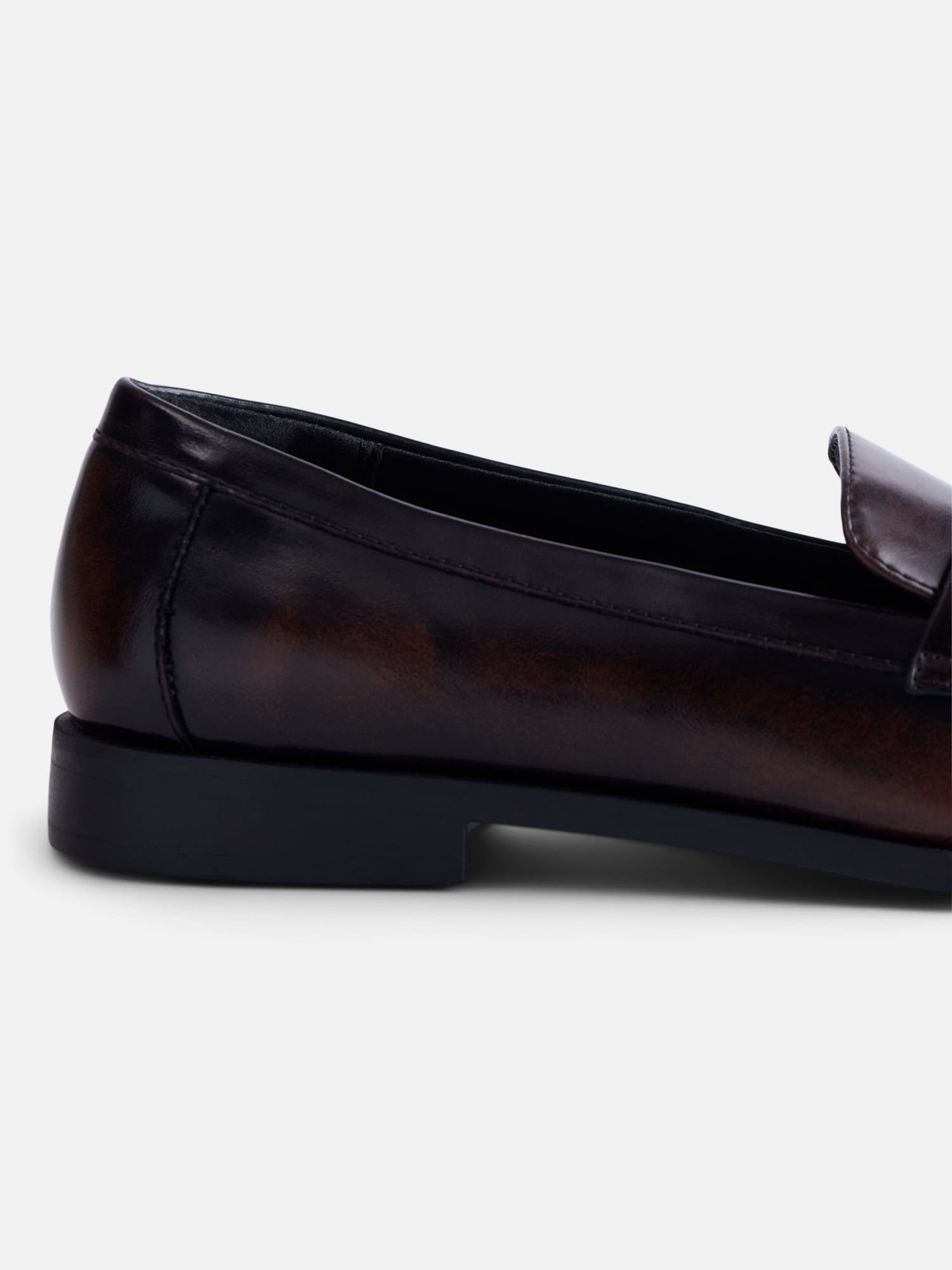 No Boundaries Women's Faux Leather Loafers