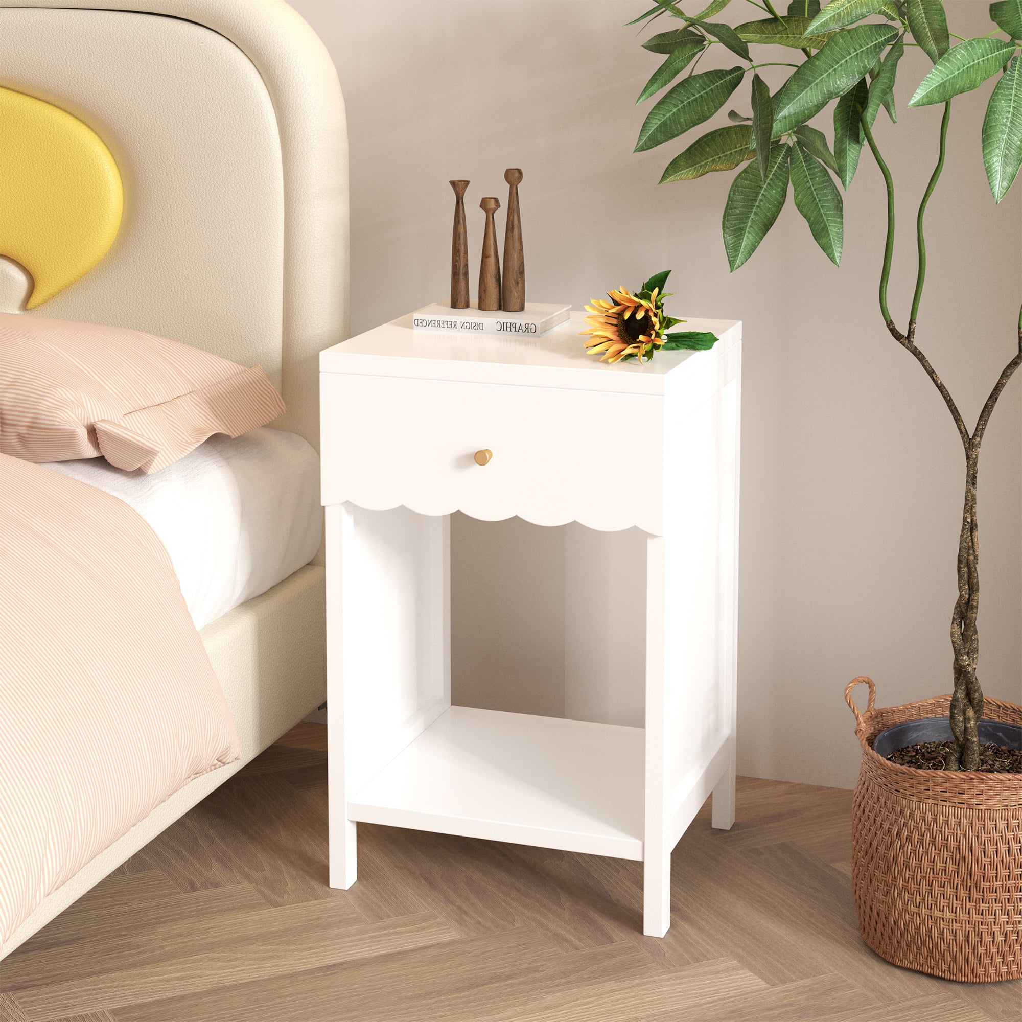 Modern White Nightstand with Drawer & Open Shelf, Scalloped Edge Bedside Table, Minimalist Cute Side Table for Bedroom Kids Room Girls Room