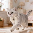 thumbnail image 4 of Elegante collar para mascotas con perlas, cadena metálica ajustable, hebilla segura, diseño atemporal para gatos y perros pequeños y medianos, paseos diarios, adorno para el hogar, 4 of 4