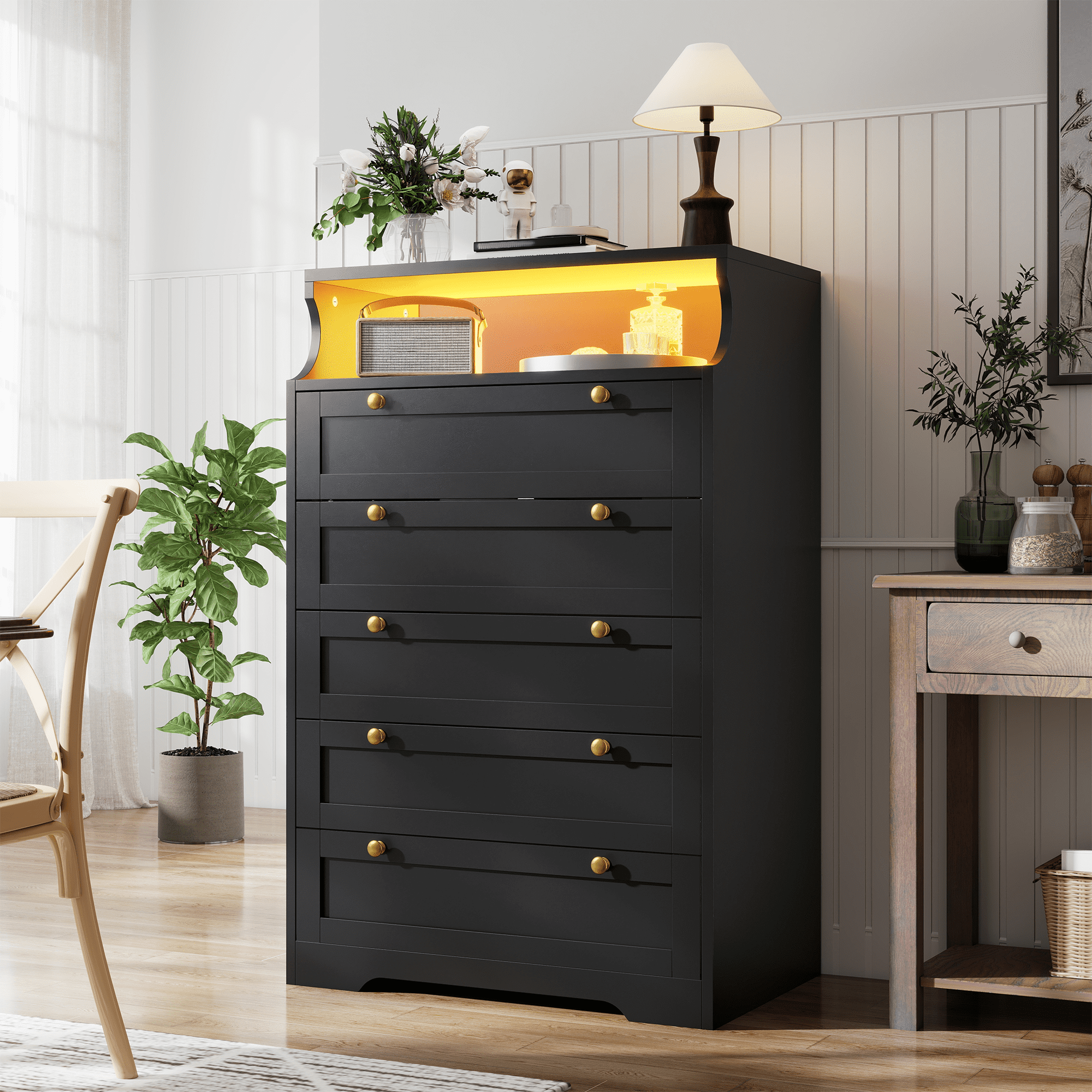 Black Dresser for Bedroom with 5 Drawers,Modern Chest of Drawers with LED Lights and 2 Shelves for Living Room,Hallway