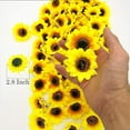 thumbnail image 2 of Nvzi Pulsera de flores artificiales para dama de honor, ramo de seda con pera falsa, pulsera elástica, ceremonia de boda, aniversario, 2 piezas, 2 of 5