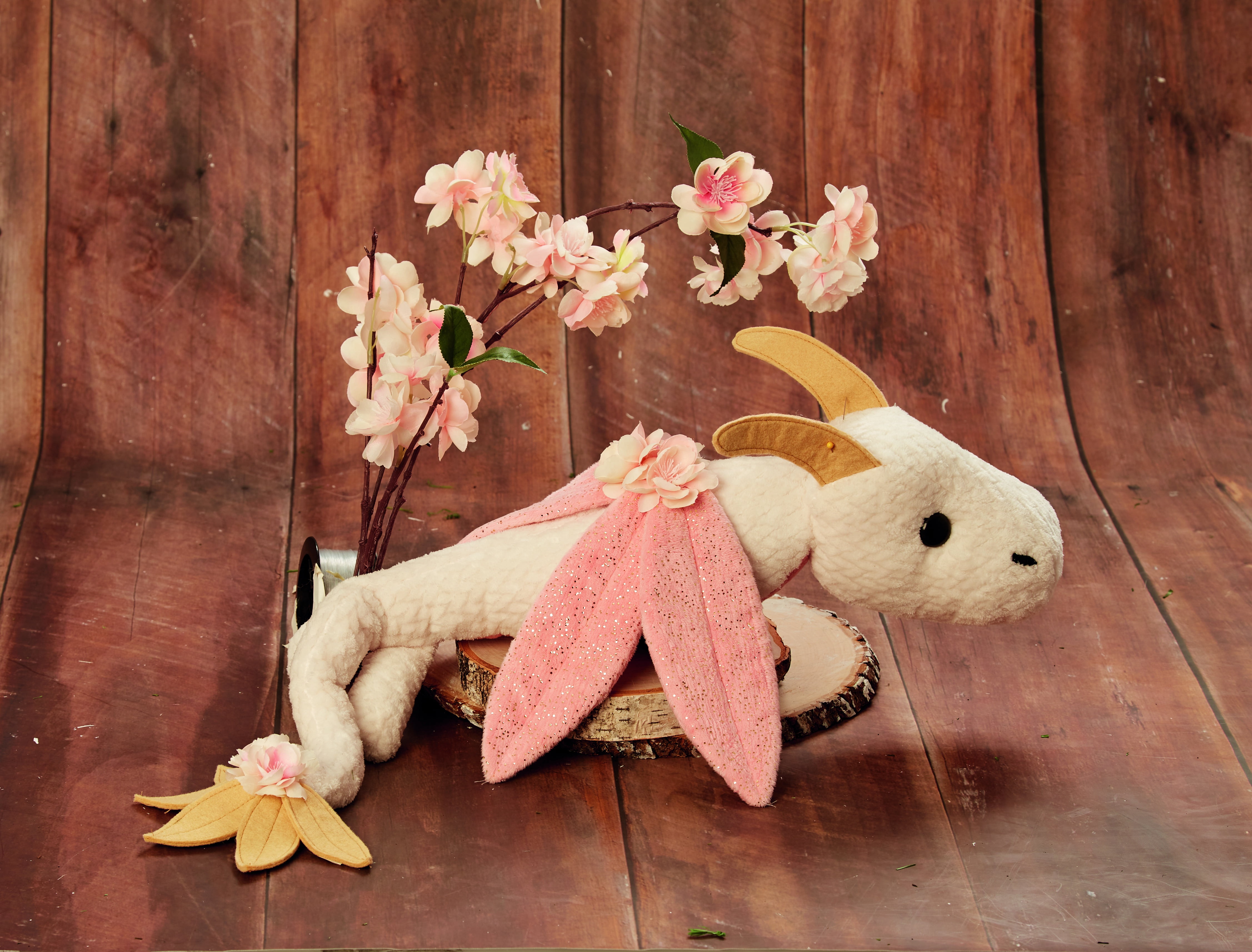 Simplicity Winged Stuffies Pattern Bundle BD10012 ONE SIZE