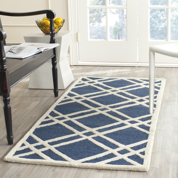 SAFAVIEH Cambridge Judy Geometric Wool Runner Rug, Navy Blue/Ivory, 2'6" x 6'