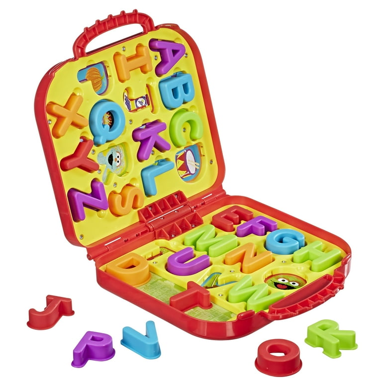 Letters, Numbers & Colors with Sesame Street's Elmo & Cookie Monster Carry  Case 